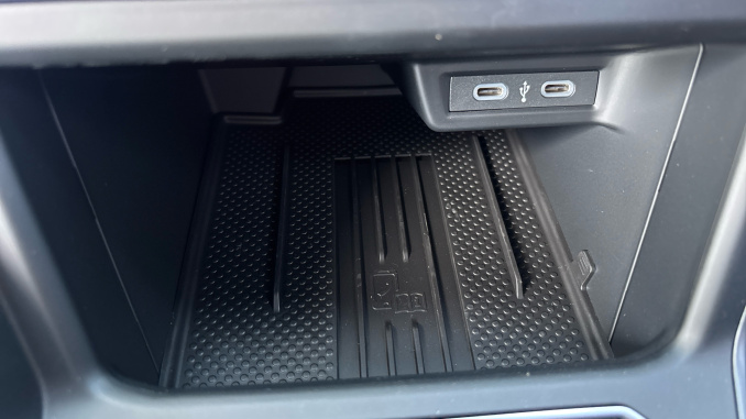 Volkswagen Polo 1.0 TSI R-Line 5dr Petrol Hatchback - Image 22